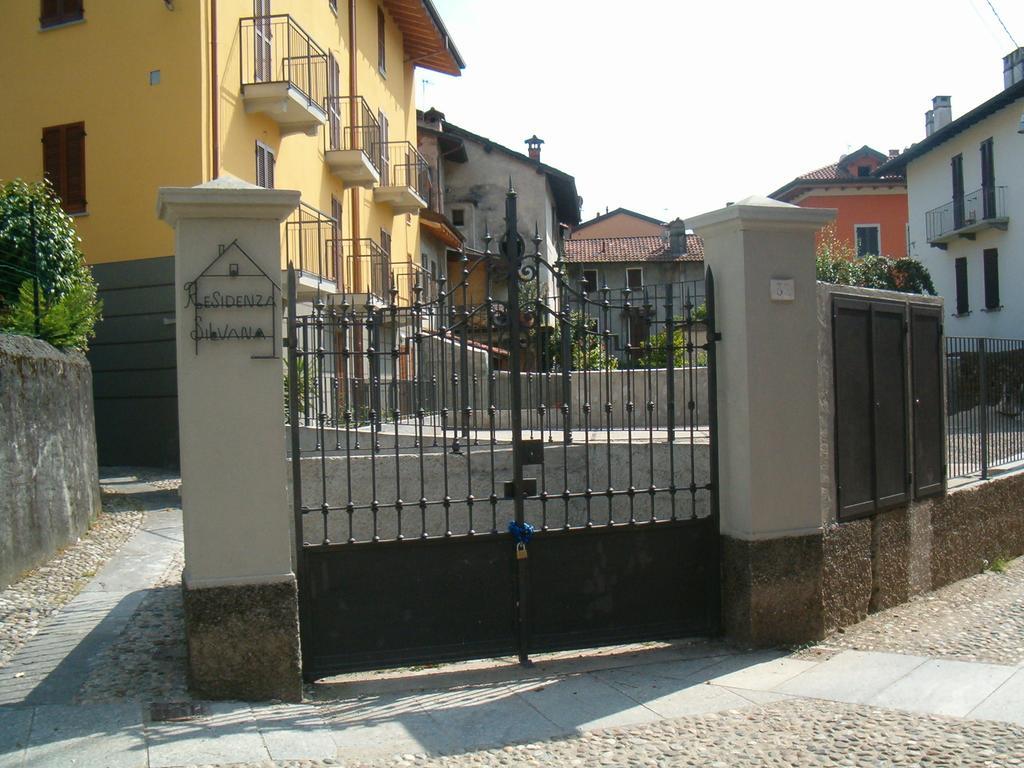 Residenza Silvana Apt A Cielo On The Ground Floor With Parking Verbania Cameră foto